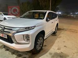 ميتسوبيشي باجيرو سبورت